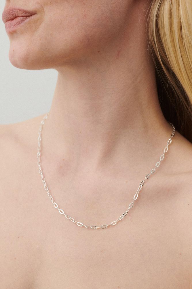 Alba Necklace Gull
