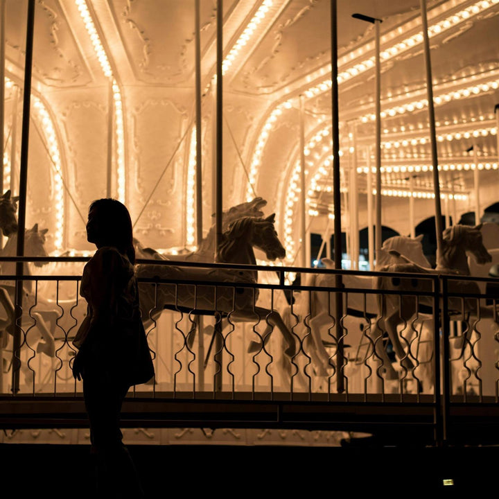 Carousel Hvit