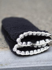 Fluff Scalloped Mitten Sort