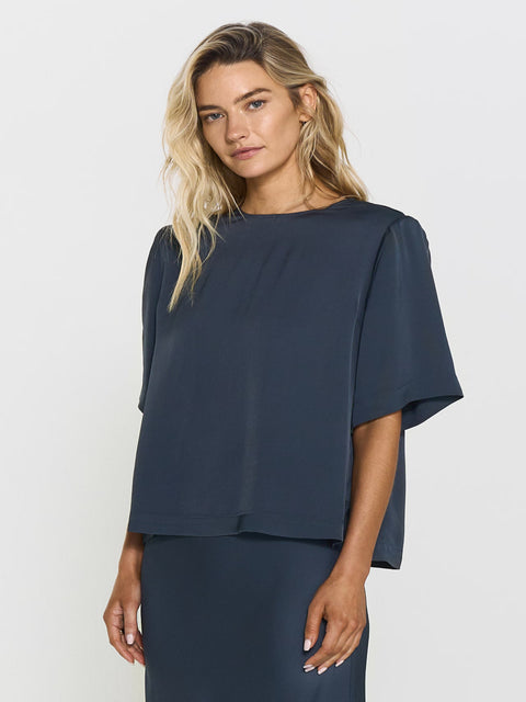 Leonie satin Tee