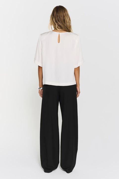 Leonie satin Tee Offwhite