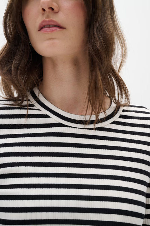 Dagna Striped