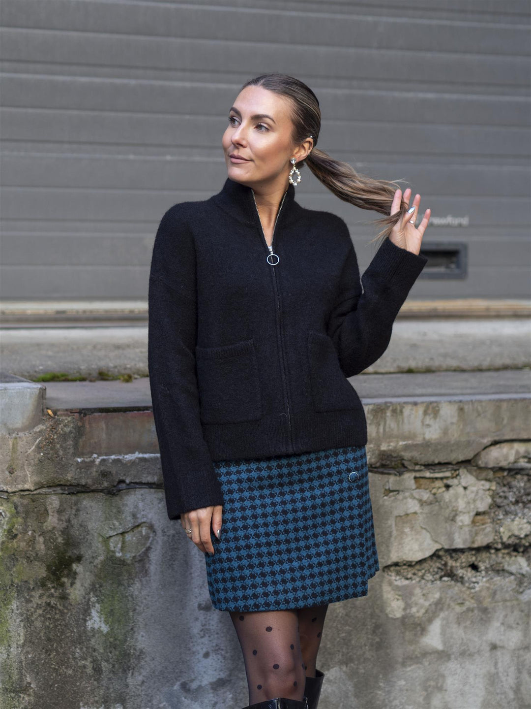 Sia Ras ls knit zipper cardigan Sort