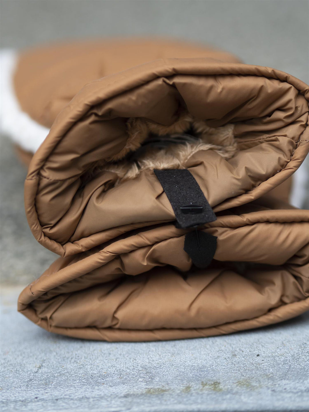 Fluff Mitten Chestnut