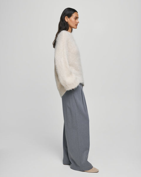 Thira Salmia Pullover Offwhite