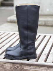 Anna Leather Boot Sort