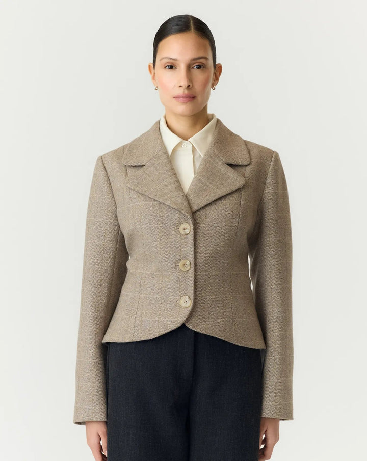 Thela LS Wool Blend Short Jacket Taupe