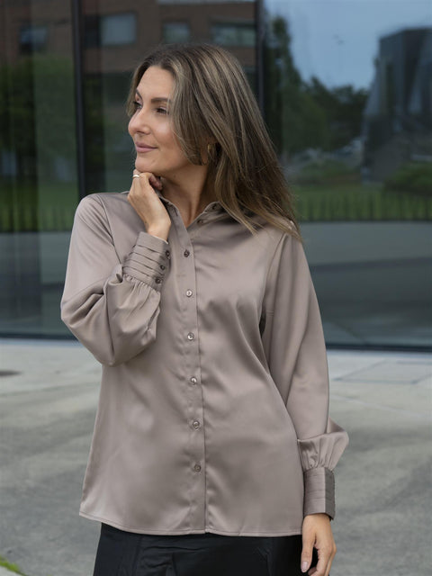 Pella Shirt Taupe