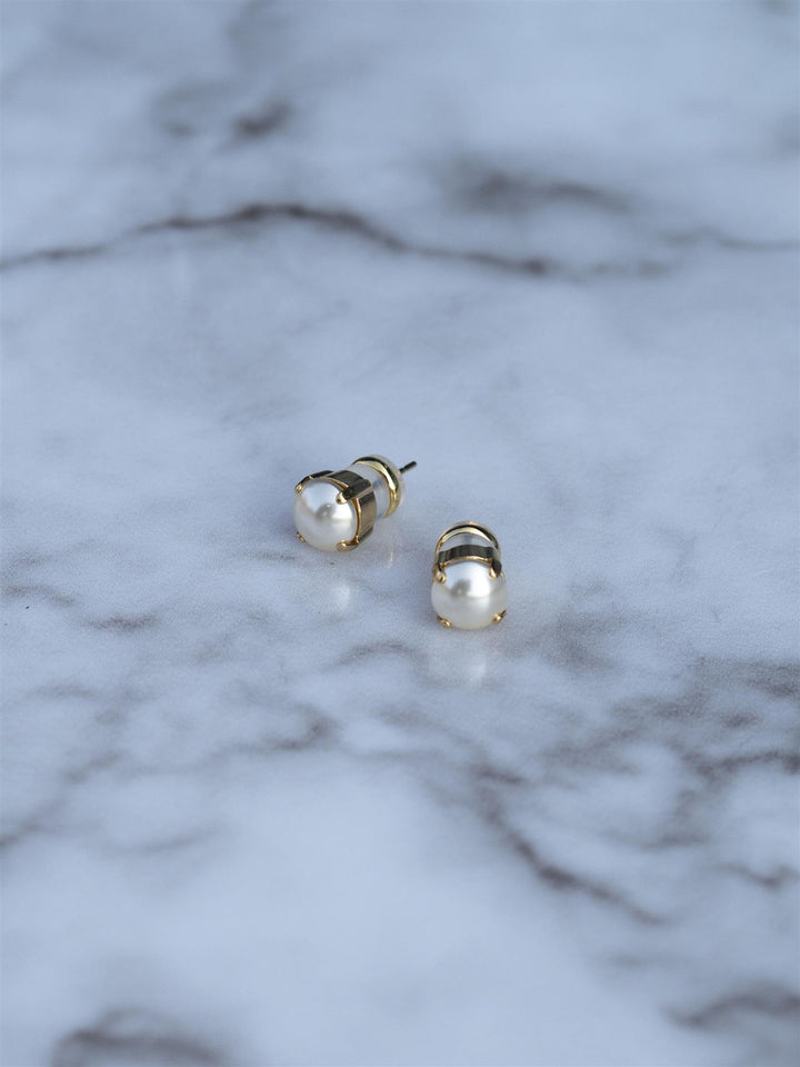 Classic Stud Earrings Hvit