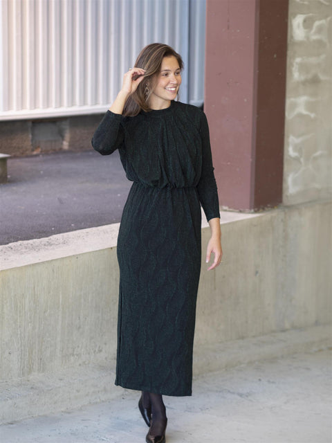 Yen long dress Sort