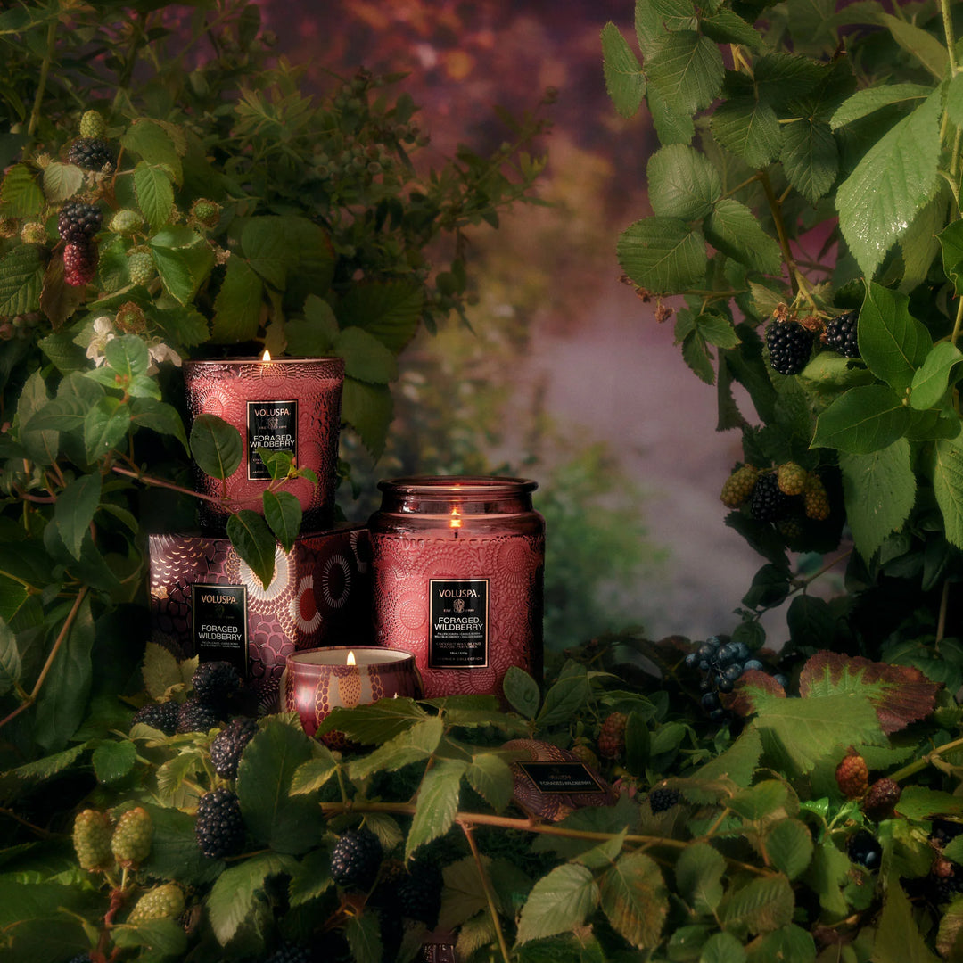 Classic Boxed  Candle Foraged Wildberry Bringebær