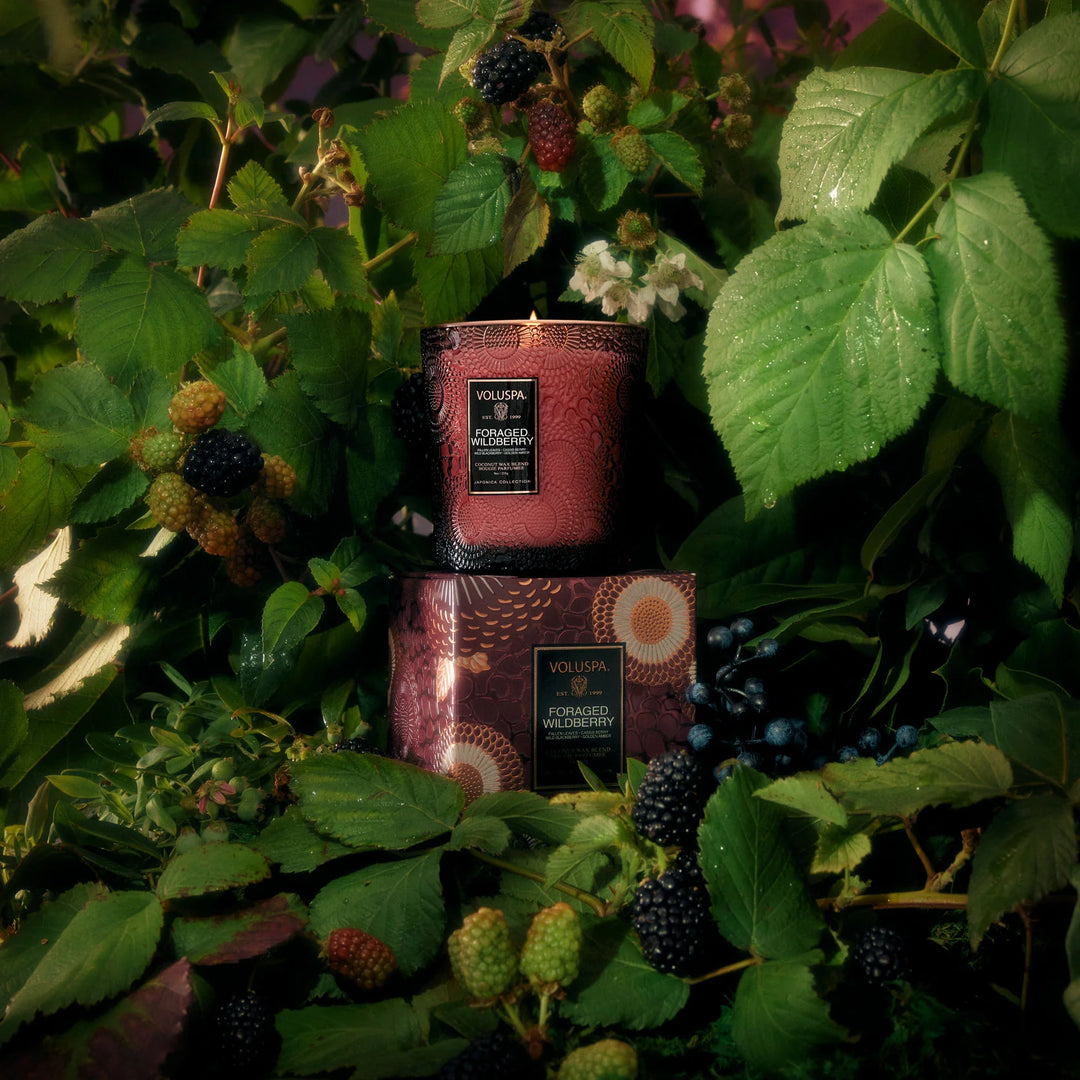 Classic Boxed  Candle Foraged Wildberry Bringebær