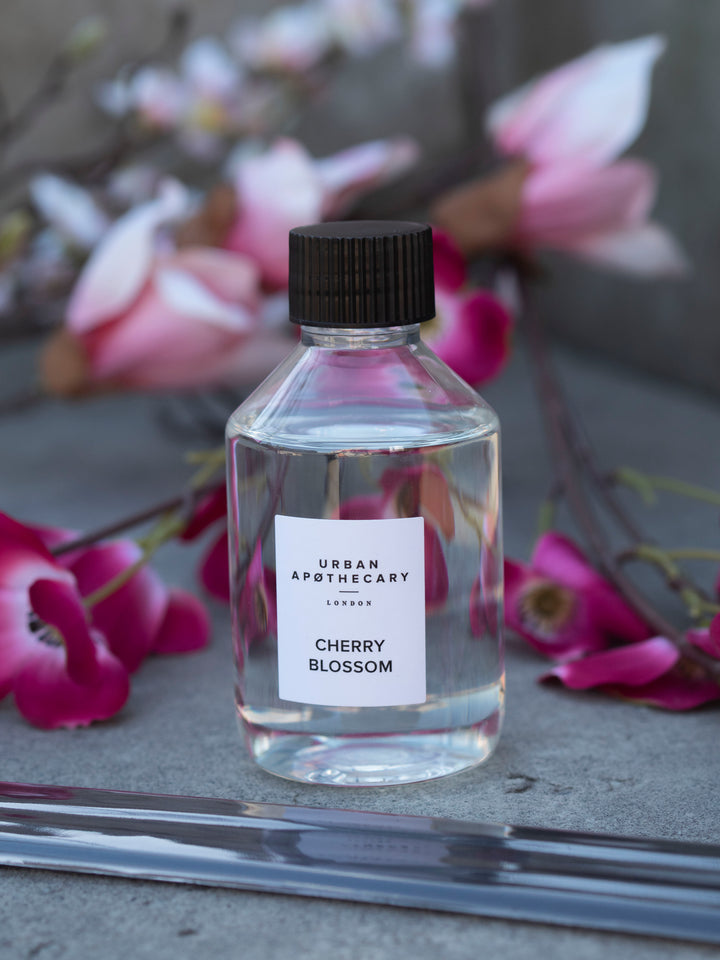 Black Glass Diffuser Cherry Blossom Sort
