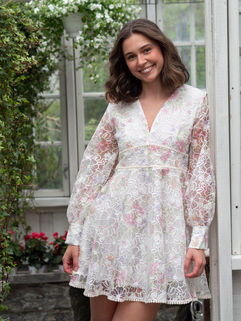 Freya Dress Hvit