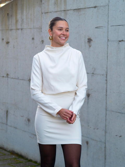Beverly Short Dress Kremfarget