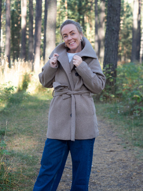 Yunah Collar Coat Beige