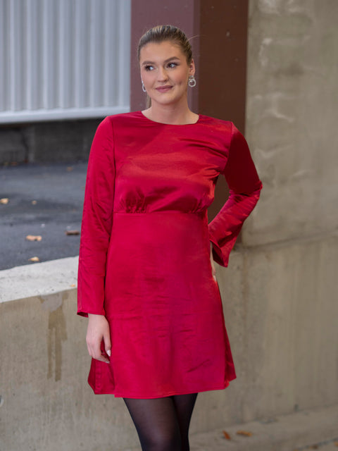 Vima open back dress Rød