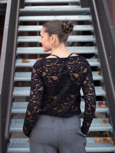 Dania Lace Boatnec Sort
