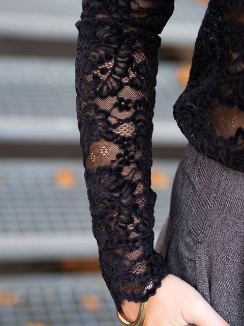 Dania Lace Boatnec Sort