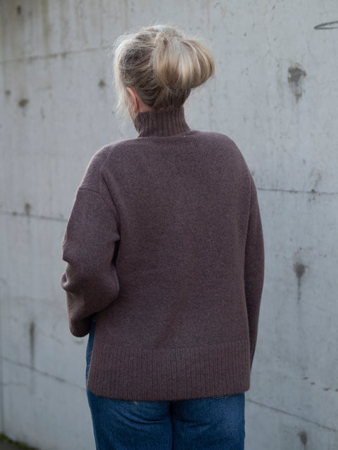 Wara high neck pullover Brun