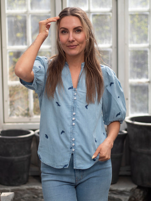 Pernille shirt Lyseblå