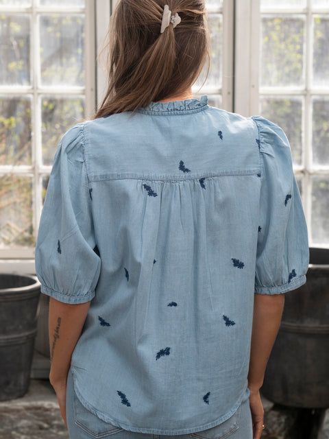 Pernille shirt Lyseblå