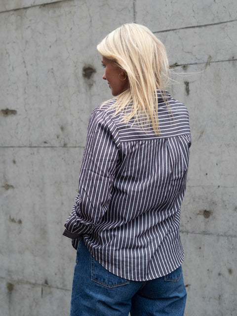 Fritilia shirt Brun