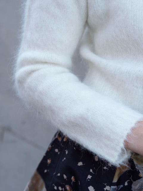Hairy Knit Fitted Off-White
