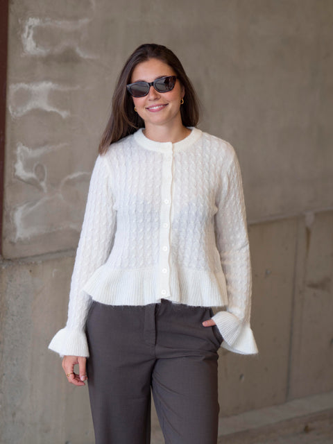 Numa Knit Cardigan Off-White