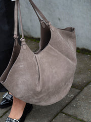 Milan Suede Tote bag Taupe