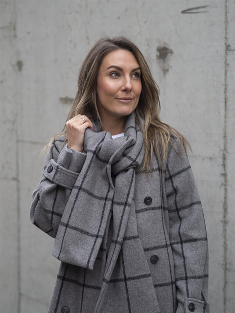 SLF Helle long wool scarf coat Grå