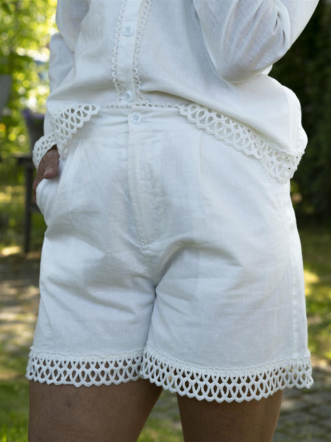 Agathia Shorts Hvit