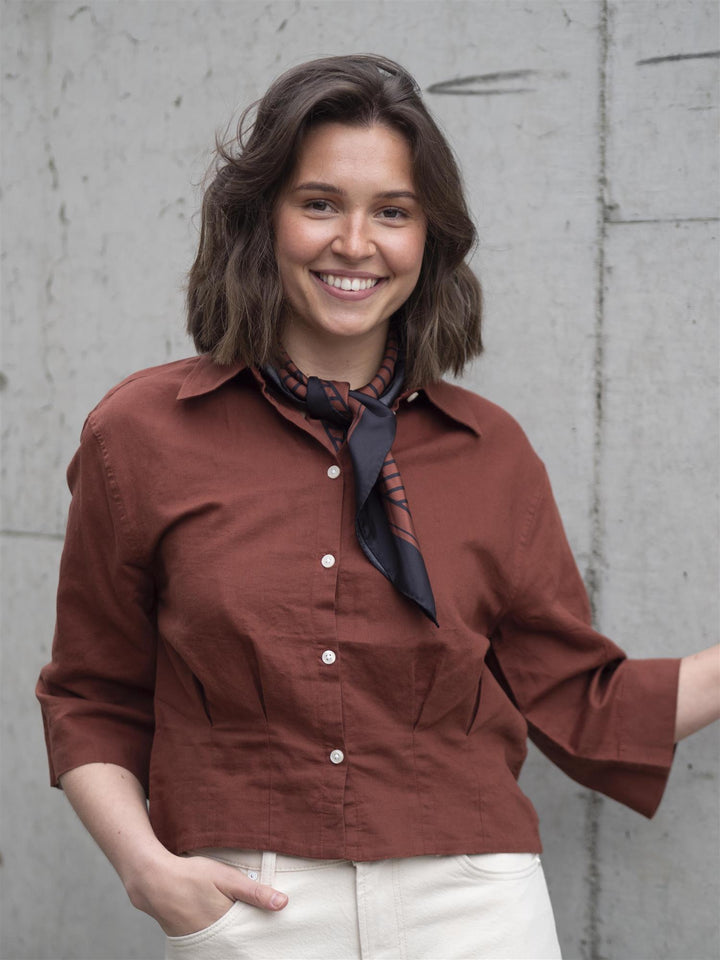 Sara silk Scarf Brun