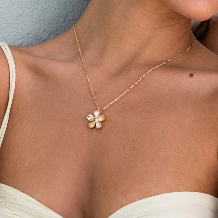 May Necklace Gull