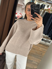 Alpha Knit o-neck Beige