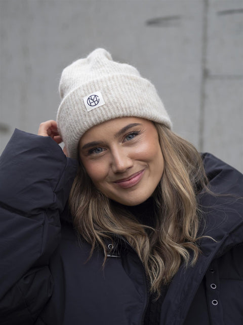 Hope Icon Beanie Beige