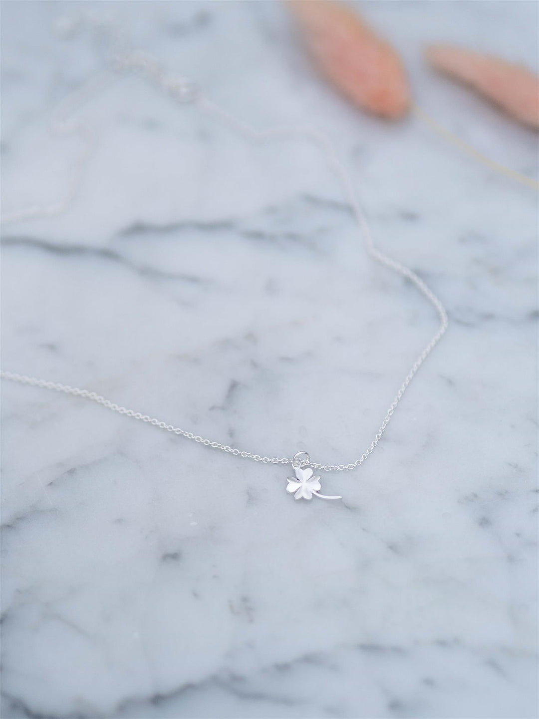Clover Necklace Sølv