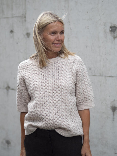 Nelly 2/4 knit o-neck Beige
