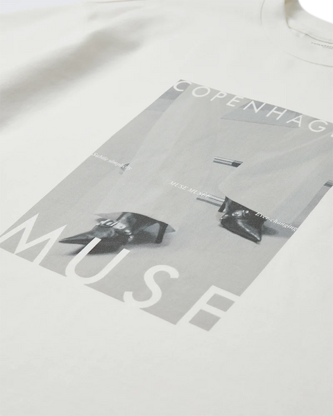 Muse-Tee Hvit