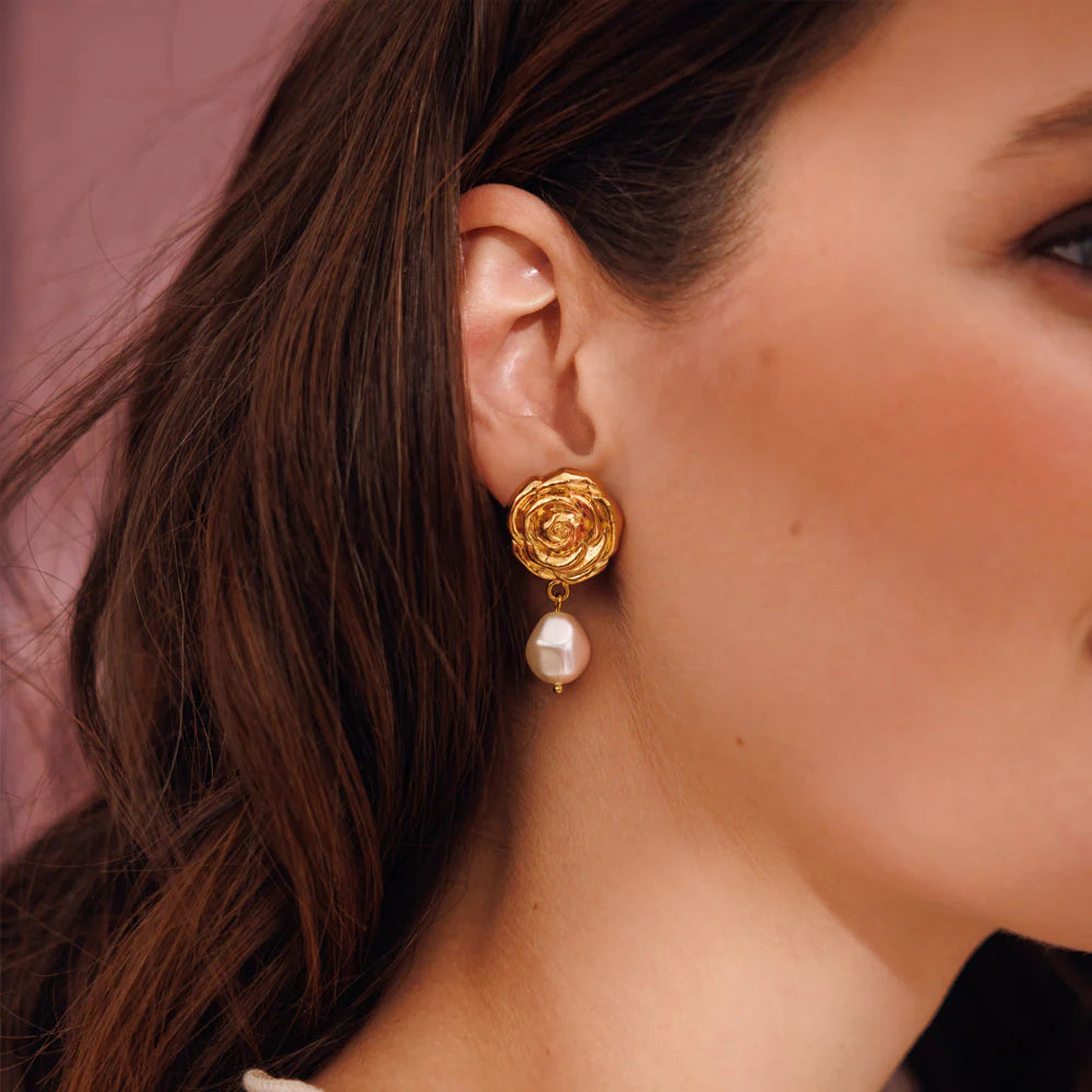 Rosita Pearl Earrings Gull