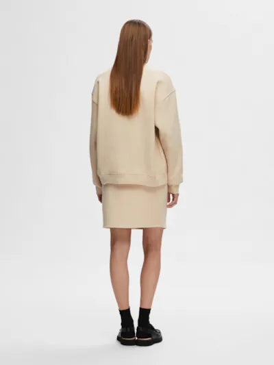 Lisa Hankie Crew Neck Beige