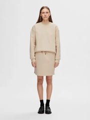 Lisa Hankie Crew Neck Beige