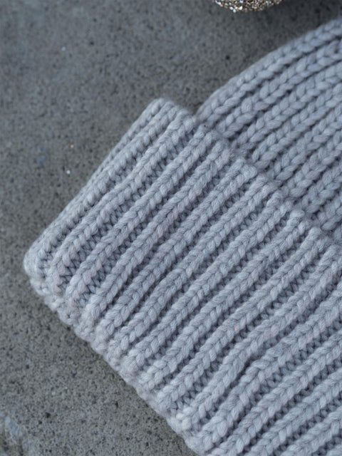 W Chunky Rib Beanie Lys Grå Melert