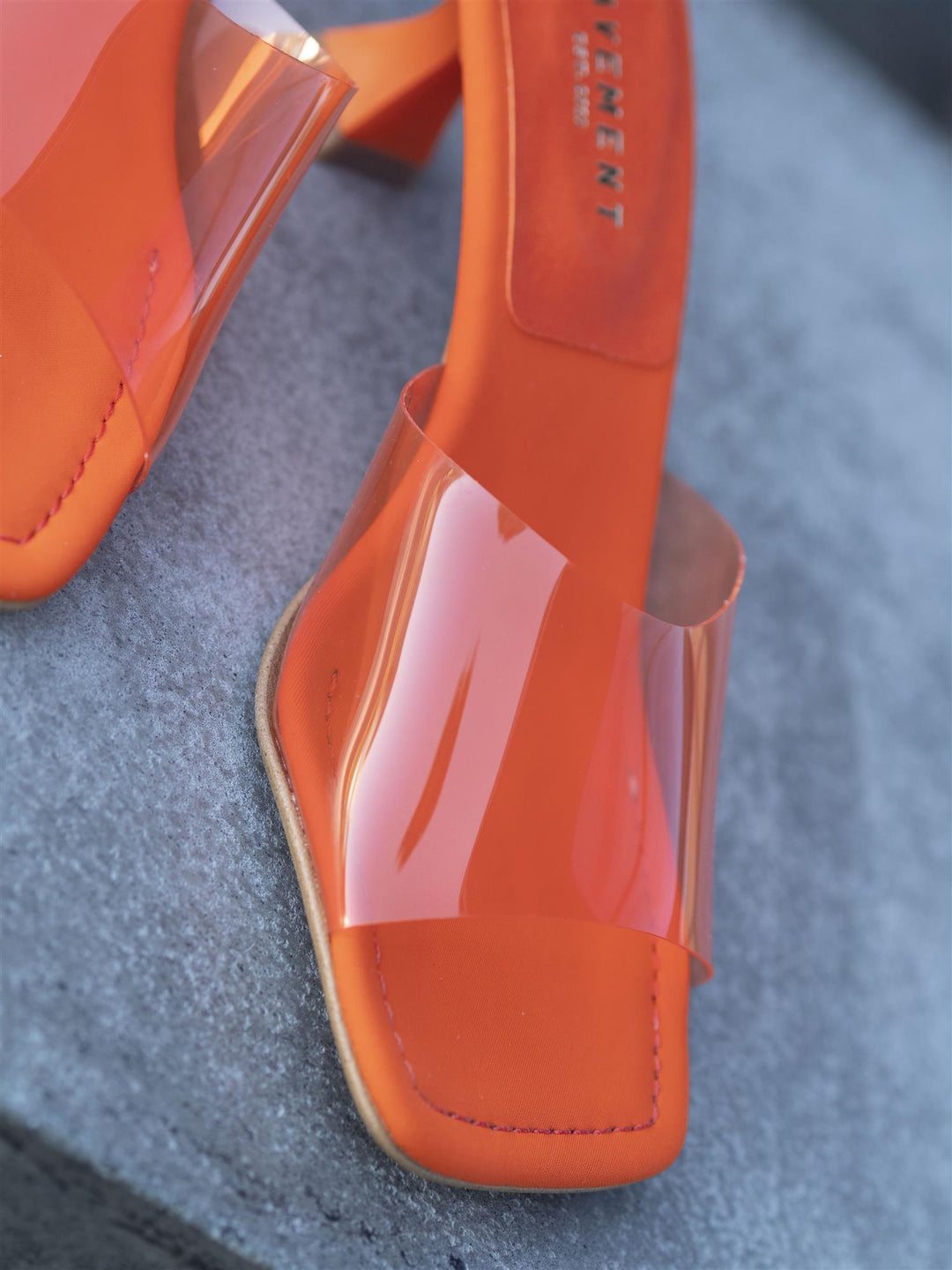 Ayo Orange Oransje