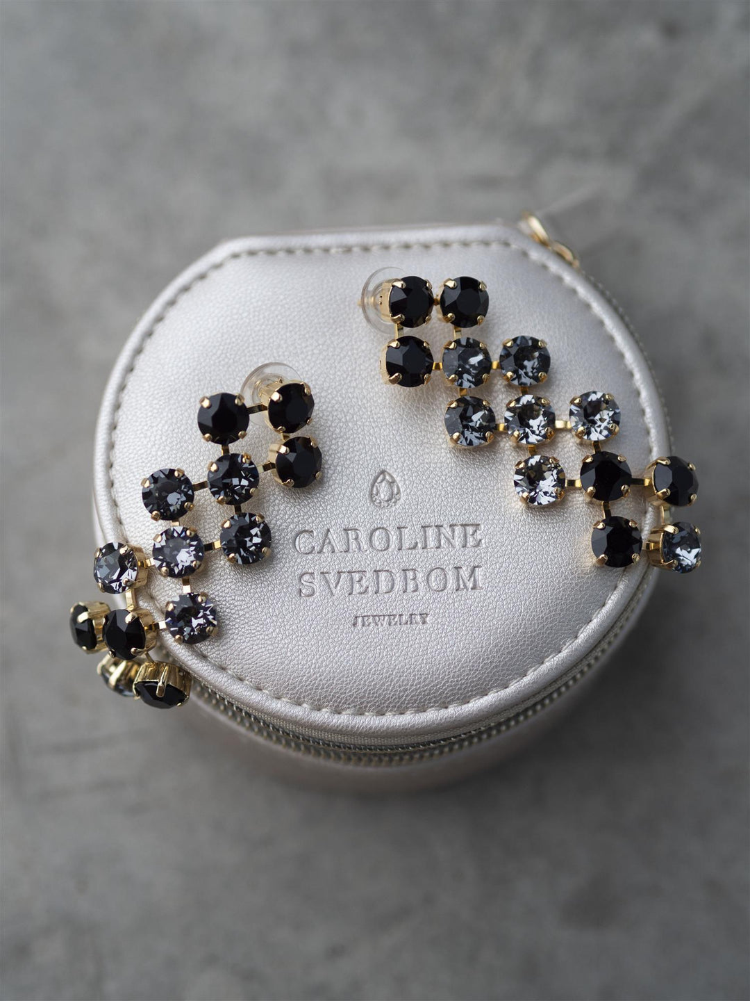 Livia Earrings Sort