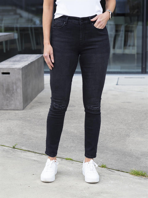 Alexa Jeans Bangkok Dist. Sort